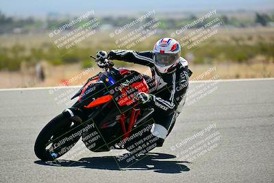 media/Apr-13-2025-TrackXperience (Sun) [[fb1ef998a6]]/Level 2 (Intermediate)/Turn 8 (Session 3)/